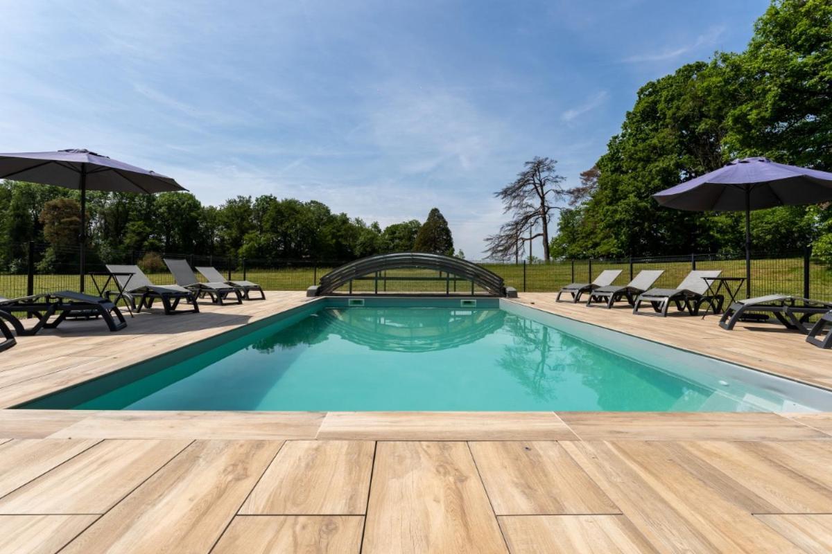 Chateau 3 Piscine Chauffee Appartement